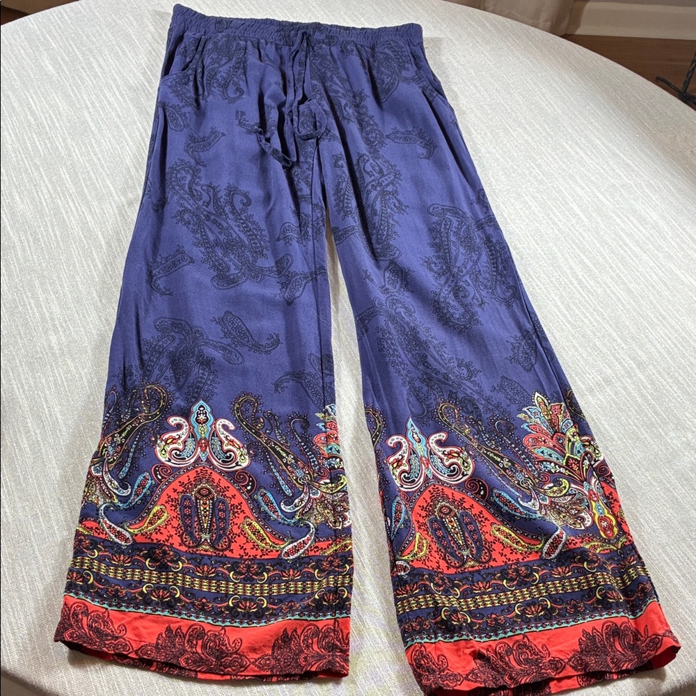 Boho Palooza Pants 100% Rayon Size Small Elastic Waist 31” Inseam